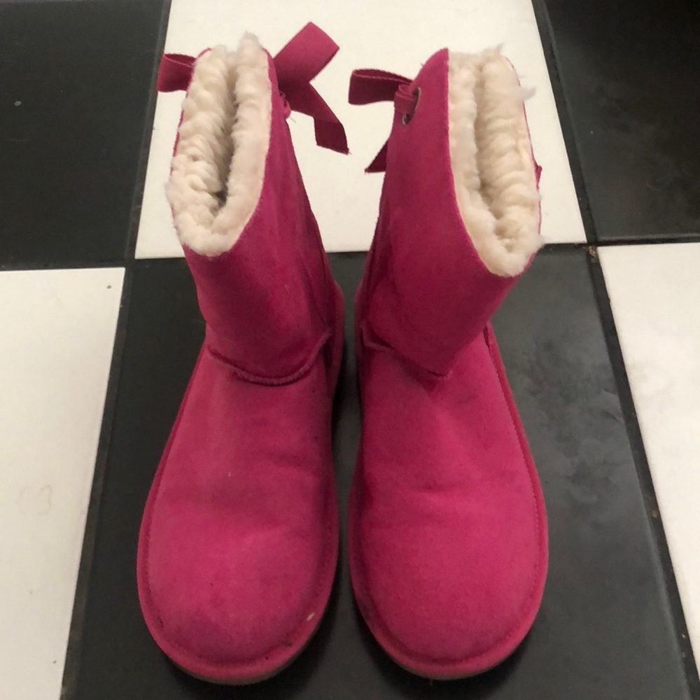 Koolaburra by UGG Gently used girls fuchsia pink suede winter boots.